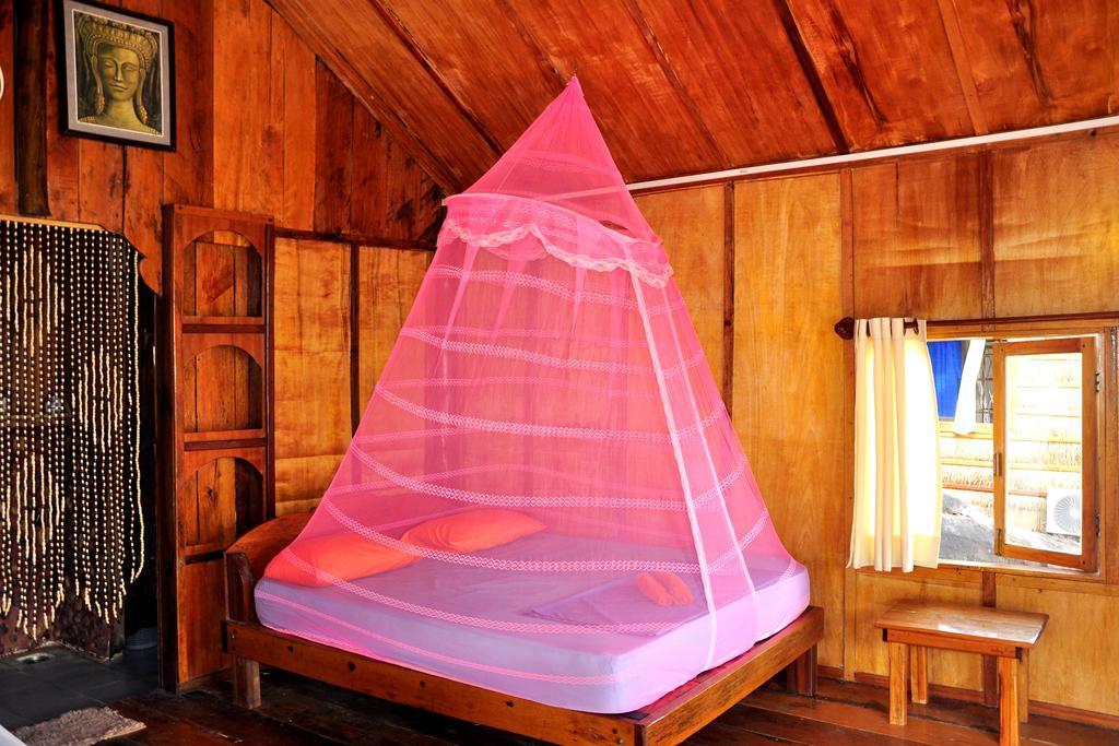 White Beach Bungalows Kaoh Touch Esterno foto