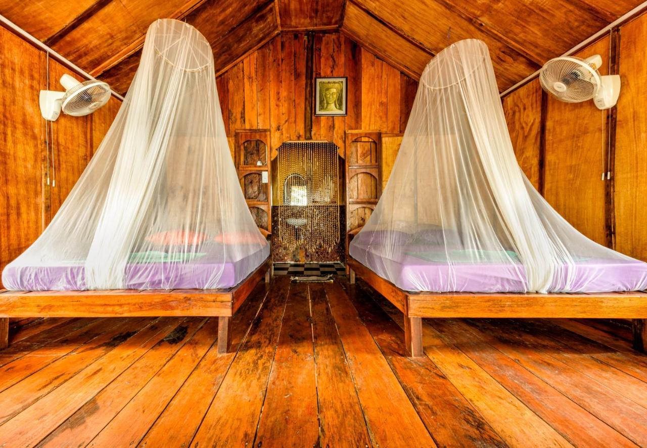 White Beach Bungalows Kaoh Touch Esterno foto